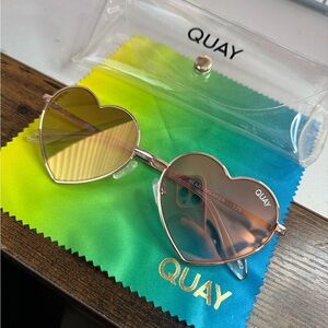 Quay Australia Heartbreaker Sunglasses (Rose Gold/Copper Fade)